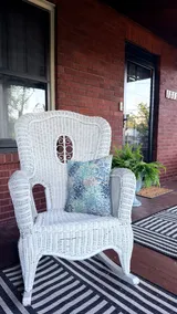 Convenient & Cozy Peaceful, Bungalow - Image 5