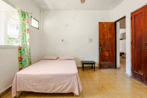 Clean, safe, nicely located. Caleta area. - Image 2