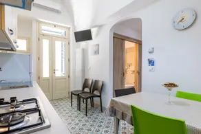 Palazzo storico ' Lu Trisciulu ' nel centro storico di Castrignano del Capo - Image 3