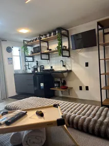 Melro Studio Estoril 3 – Comfort, 10 minutes from CPO, FIASP - Image 2