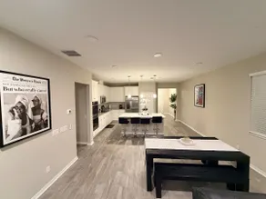Clean & simple luxury - Image 2