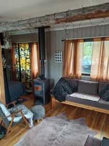 4-person cabin with beach sauna. - Image 2