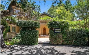 Grand, Modern Tuscan home in Sonoma - Image 3