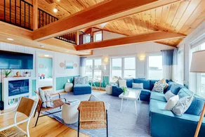 Picturesque 2BR Oceanfront | Fireplace - Image 5