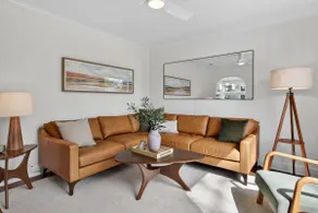 Modern 10th St Retreat: Downtown & Hyde Park - Image 3