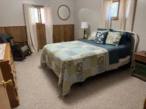 Home in Ino Cozy Farmhouse 20 min from Ashland - Image 4