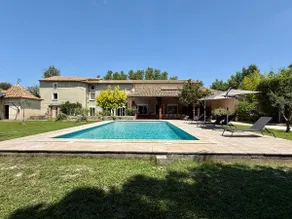 Air-conditioned group house, swimming pool & recreation - Image 5