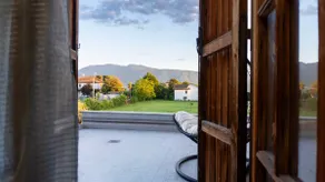 Entire detached villa with 28 beds - Image 5