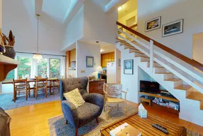 3BR Riverfront Dog Friendly | Deck - Image 5