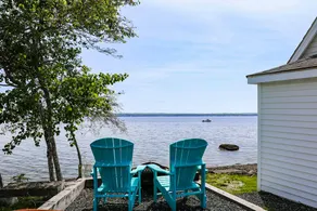 Cozy Studio Oceanfront | Deck - Image 2