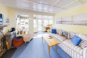 2BR Dog Friendly | Wood Stove | Walk to Harbor - Image 4