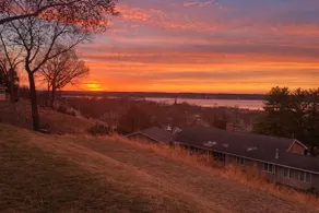 River Vistas Home Near Nauvoo & Tri-State Rodeo - Image 3