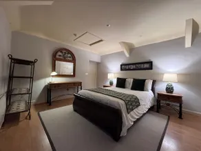The Gardener's Loft at Falcondale - Image 4