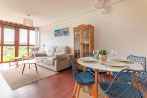 APARTAMENTO con Jardín en Bádames - Image 2
