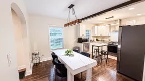 East Lake Retreat - Image 4