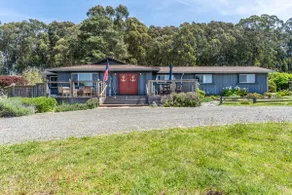 DustOff Sand | 3BR Coastal Vacation home in Fort - Image 3