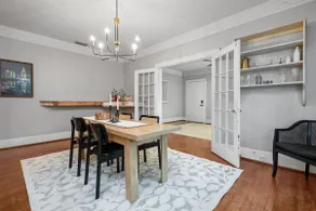 Garden Suite on Gladys | Historic Midtown Duplex - Image 4