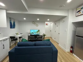 Cozy and Stylish Private Basement Suite - Image 3