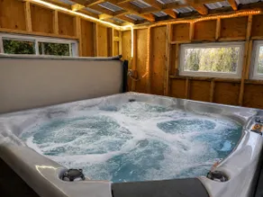 Charming cottage | Hot tub and pool - Image 2