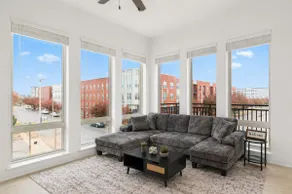 Luxury 2BR Steps from Railroad Park - Image 5