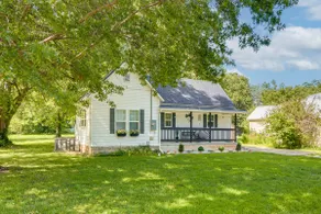 Boho Home w/ Deck & Yard in Republic, Pets Welcome - Image 3