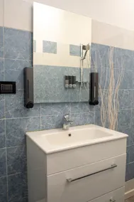 Apartment near the center/lake, Wi-Fi and A/C - Image 5