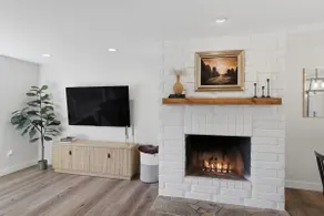 New! Family Get Away Fireplace Near Columbia River - Image 3