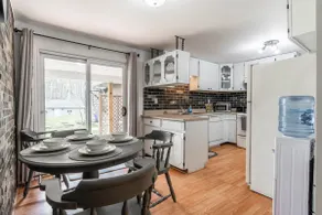 Owen Sound/ Waverly Heights/Relaxation! - Image 4