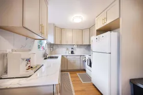 Spacious 2BR Home, Near UW, Parks & Station - Image 3