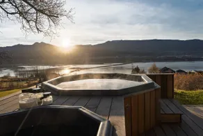 Cozy Hideaway with Breathtaking Fjord Views - Image 2