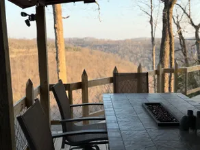 The Cottage Haus - Stunning Views, Hot Tub, Peace! - Image 2