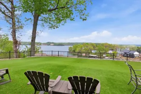 Perfect Lake Escape Near Bagnell Dam Strip - Image 3
