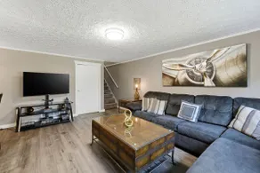 3BR Home for 8 | Near Portage Lakes + Yard - Image 3