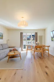 Nougat Suite · 4-Room Apartment near Lake Zurich - Image 2