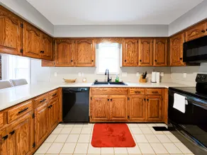 Your perfect Madisonville retreat - Image 2