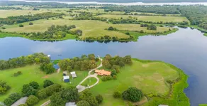 Lolli-Pop Lakehouse - Image 5