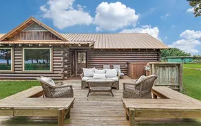 Lolli-Pop Lakehouse - Image 3