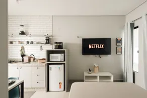 7- Fully equipped studio with air conditioning and laundry - Image 4