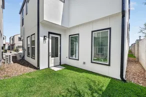 Sophisticated Home, Office, Galleria & NRG - Image 3