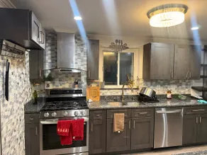 Cozy 3 bedrooms house near downtown - Image 2