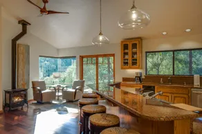 Santa Rosa Wine Country Pool & Hot Tub Retreat - Image 5