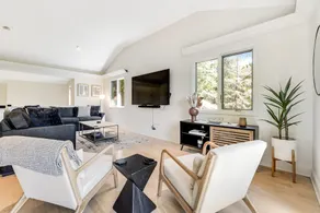 Cloverdale Dog-Friendly Pool Retreat near Wineries - Image 2