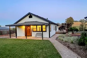 Modern Farmhouse Retreat - Penngrove Dog-Friendly - Image 2