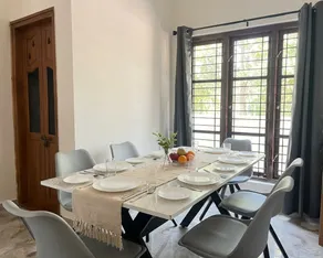 MYS- Regal Haus: Luxurious 3BHK, 50"TV - Image 3