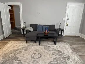 The Clark Flat - Image 4