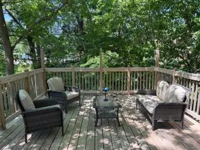 Manville Heights Modern - Image 4