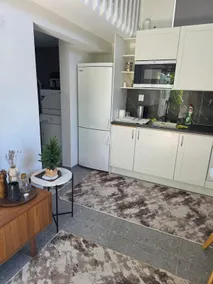 Stylish Newly-Built 35 m² Guesthouse with Sovloft - Image 4