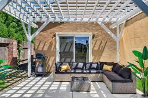 Elegant Mediterranean 3BR Haven Citrus Heights - Image 5
