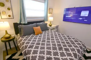 Creekside Corner - Image 5
