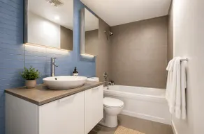 Tranquil Urban Escape, Cozy City Living - Image 4